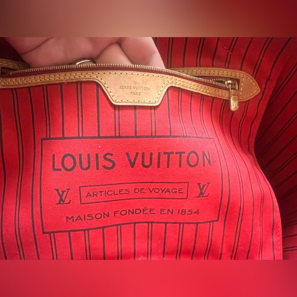 Authentic Louis Vuitton Neverfull MM - Picture 11 of 14